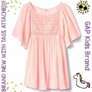 ❣️SALE! BRAND NEW GAP Brand Peasant Top 💕